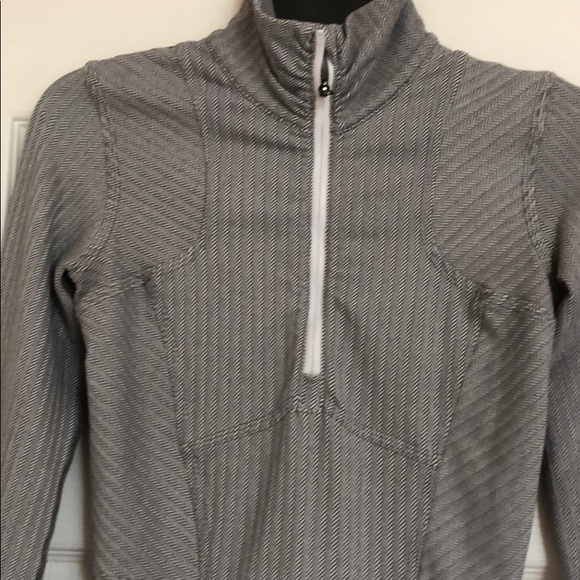 Lululemon jacket - Picture 8 of 9